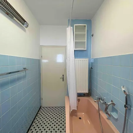 Sad242 Grosse Monteurwohnung Uebergangswohnung 公寓