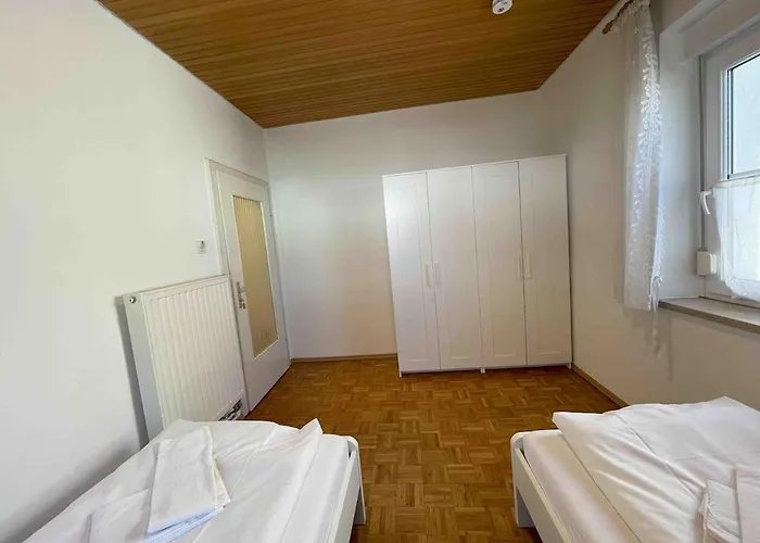 Sad242 Grosse Monteurwohnung Uebergangswohnung